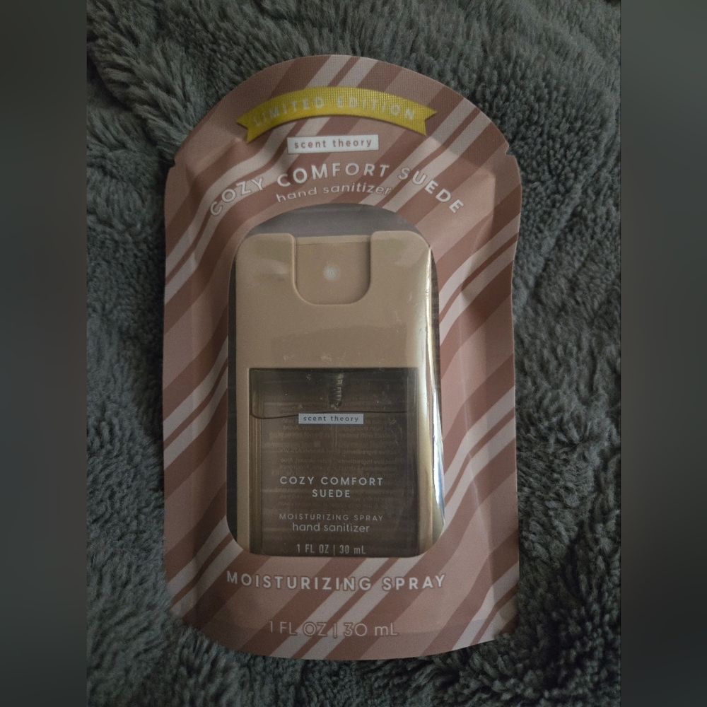 Scent Theory Cozy Comfort Suede Hand Sanitizer